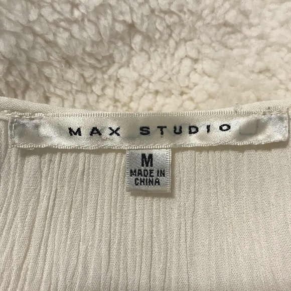 Max Studio top medium - Picture 2 of 2